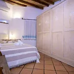 Seaside In + Shared Pool