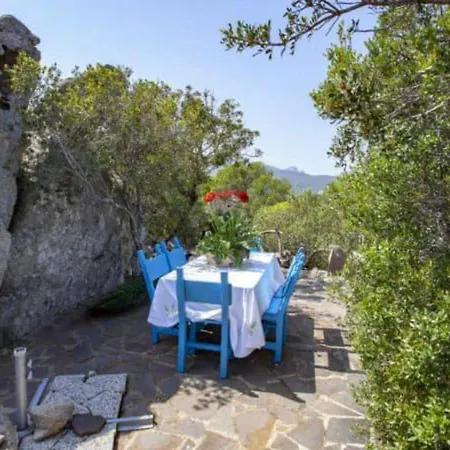 Villa Seaside In + Shared Pool *